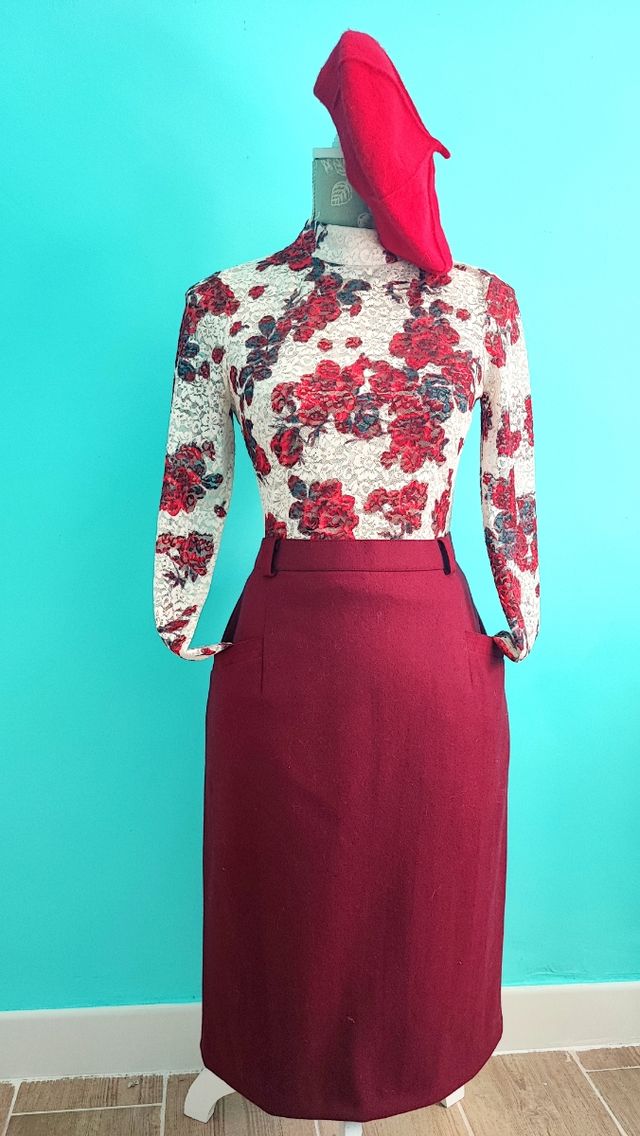 🌹Falda vintage granate🌹