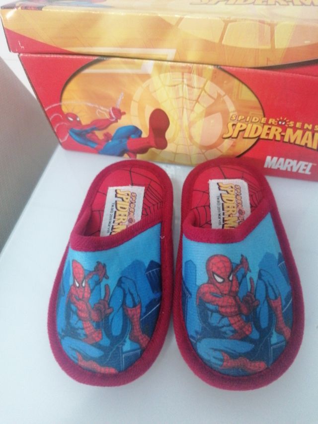 Zapatillas niño MARVEL N. 25.