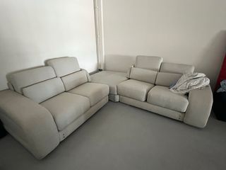 Sofa rinconera respaldos automaticos
