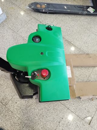 TRANSPALETA ELECTRICA 1500kg