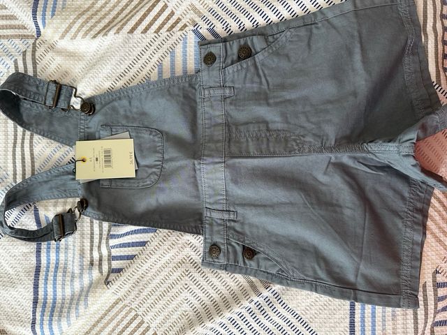 Peto azul marca gocco talla 4-5 años