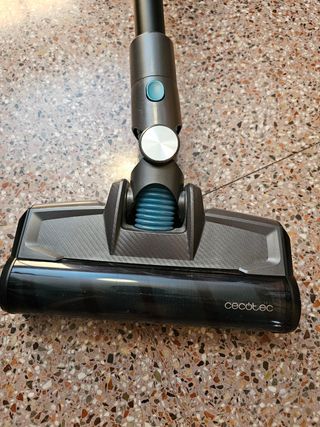 Aspirador vertical sin cables