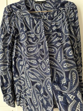 Blusa Massimo Dutti talla S de seda nueva