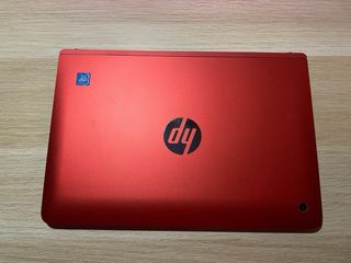 HP Pavilion x2 rojo - portatil/tablet convertible