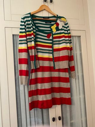 Vestido con chaqueta