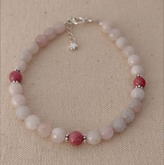 Pulsera, plata ley y cuarzo rosa 