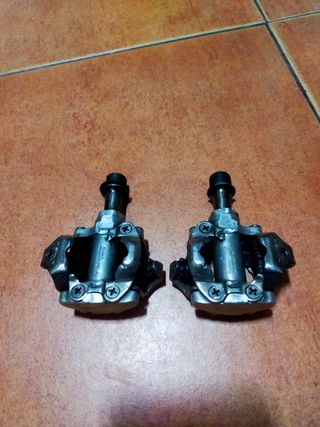Pedales Shimano 