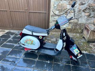 Vespa 200