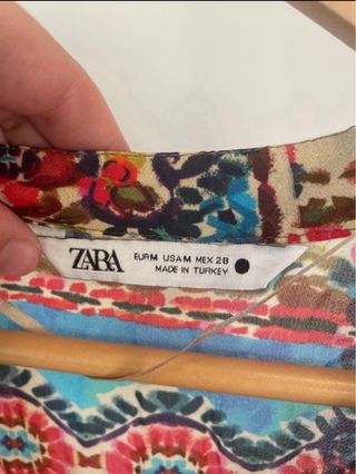 Vestido estampado Zara