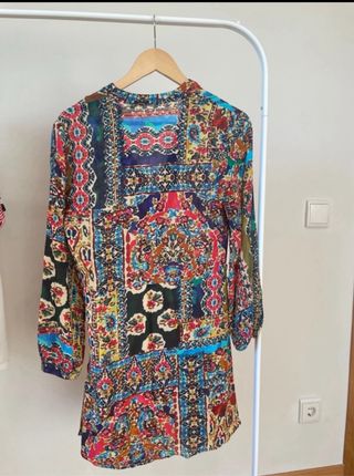 Vestido estampado Zara