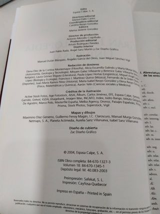 Gran Enciclopedia Universal y Tres