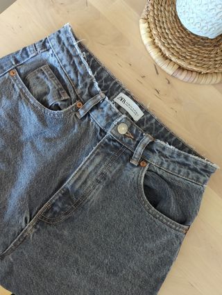 Pantalón Zara 