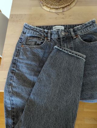 Pantalón Zara 