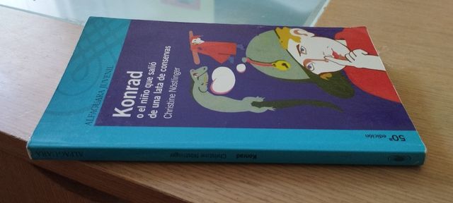 Konrad o el niño que salió de una lata