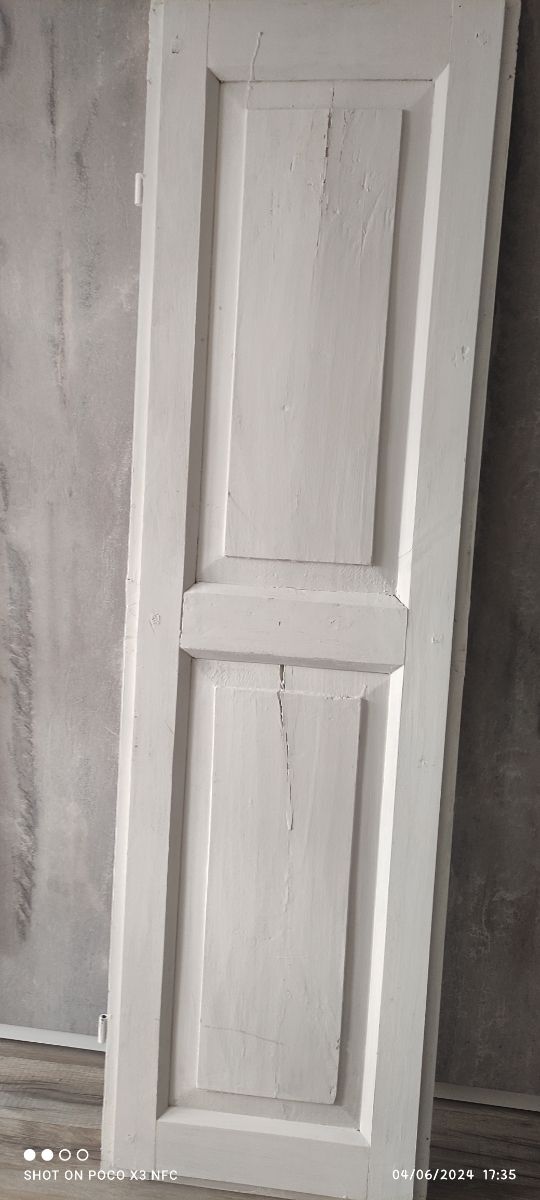 Contraventana antigua