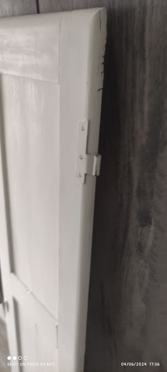 Contraventana antigua