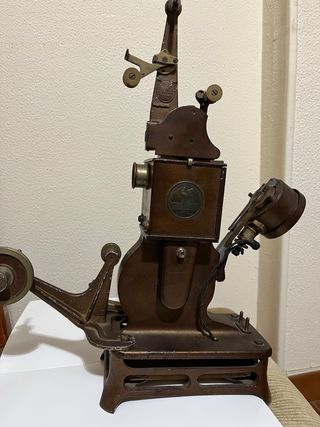 Proyector Pathe-Baby