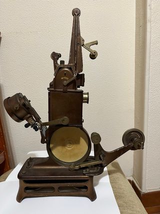 Proyector Pathe-Baby
