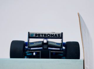 SAUBER FORD C 15 HEINZ-HARALD FRENTZEN MINICHAMPS