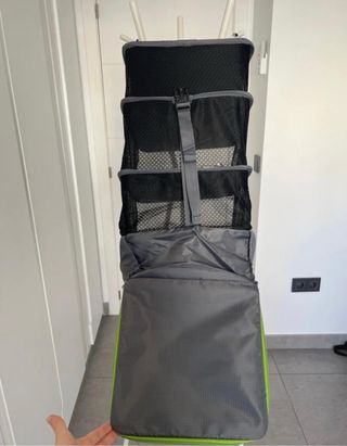 Almacenamiento plegable tipo percha