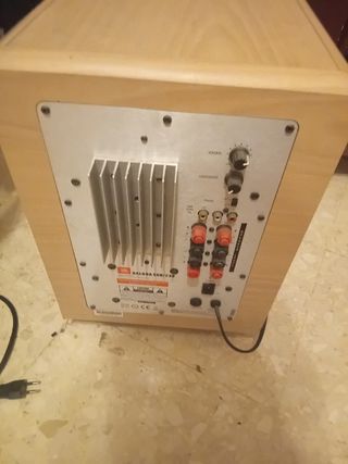 sobwofer JBL 