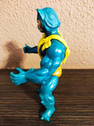 MER-MAN. MOTU. MADE IN MALASIA. CON ARMADURA