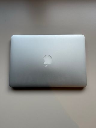 Apple Macbook Pro 13.3” Mediados 2014