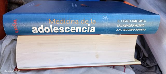 libro MEDICINA DE LA ADOLESCENCIA