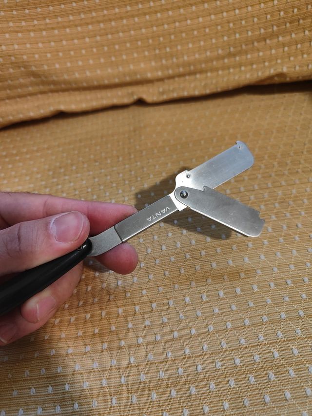 Rasoio professionale vanta da barba con lamette 
