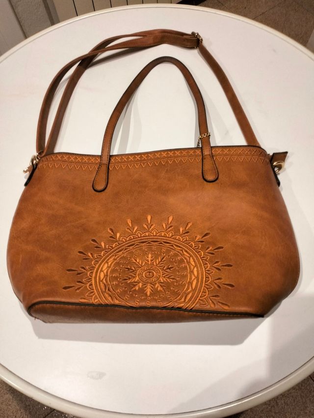 Bolso Color Camel