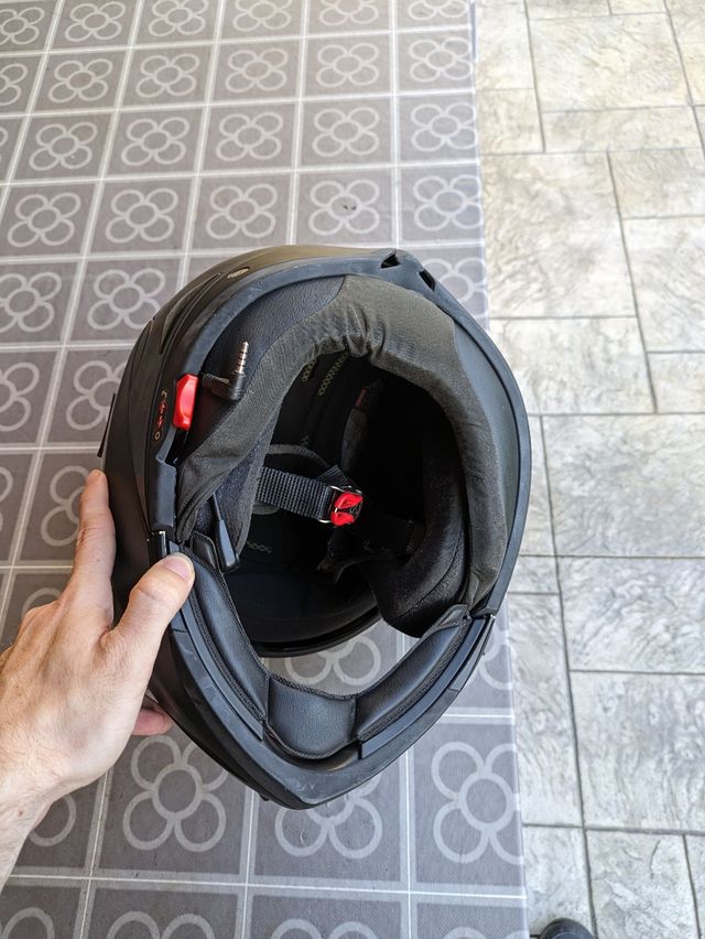 Casco da moto regolabile