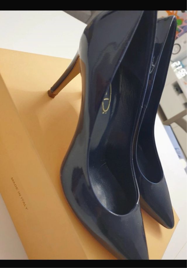 Decollete vernice blu 36