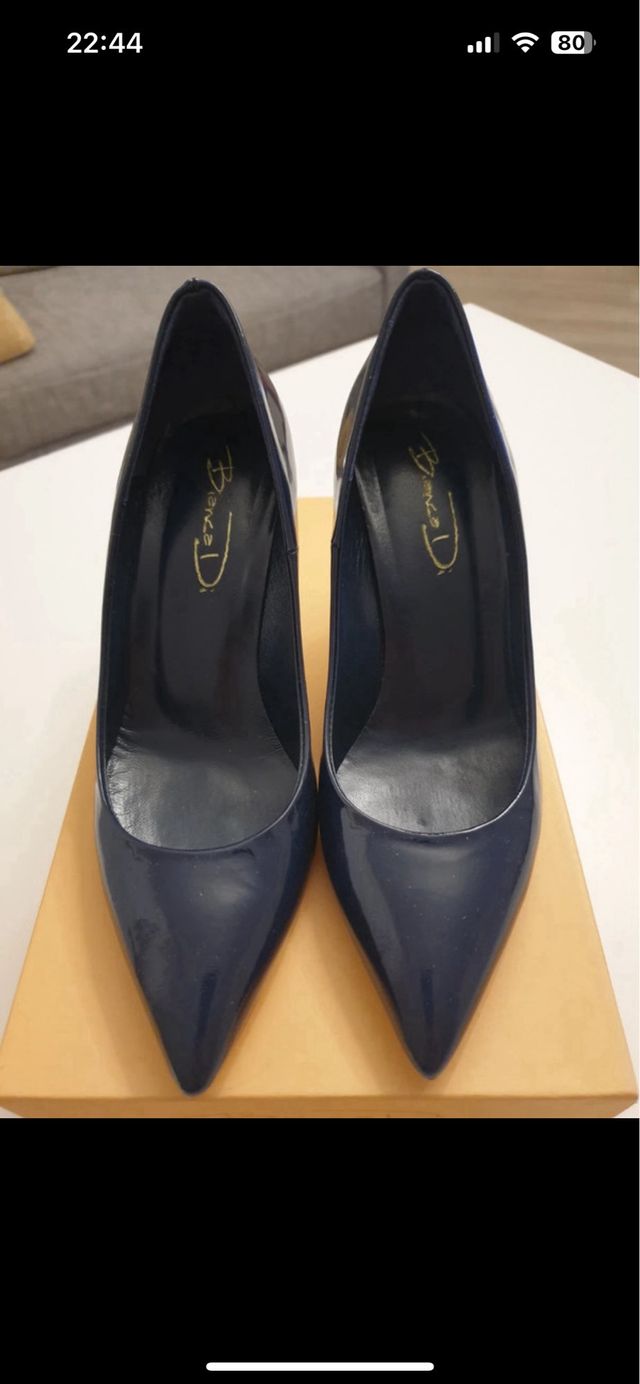 Decollete vernice blu 36