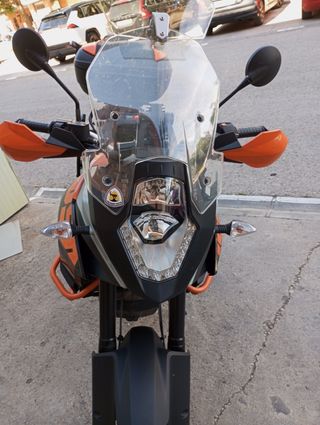 KTM 1050 adventur