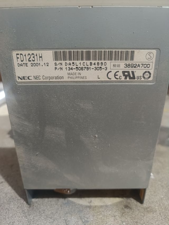 Caja torre ordenador,fuente, lector y grabador