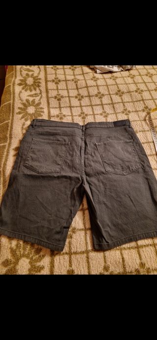 Bermudas Springfield