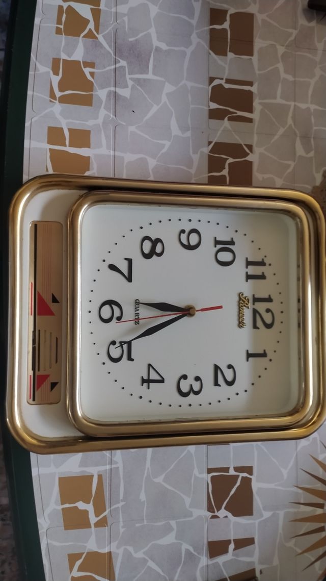 Lote de relojes de pared