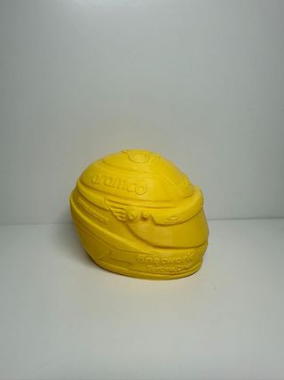 Casco fernando alonso en 3d