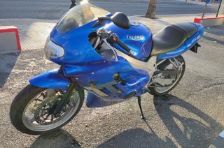 Triumph TT600