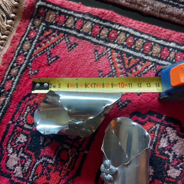 Coppia di portatovaglioli in peltro