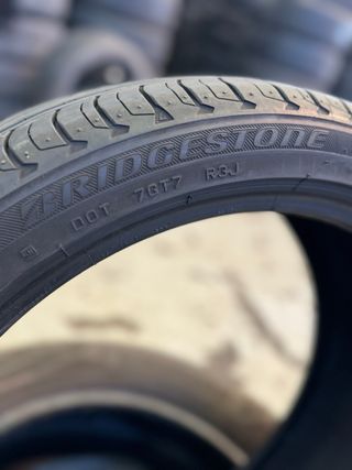 225/40 R18 BRIDGESTONE (2UND)