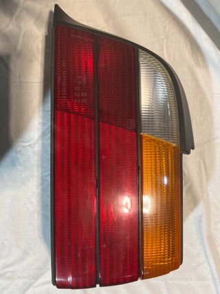 Luz trasera derecha BMW serie 3