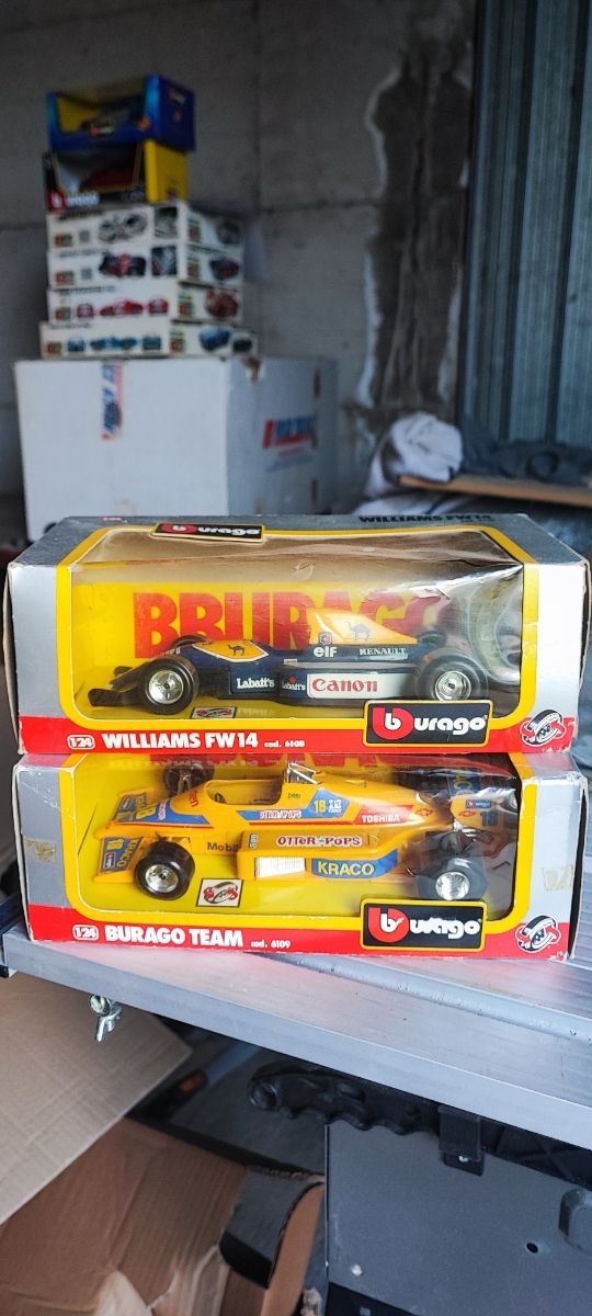 Bburago burago 1/24 Ferrari f300 f310 f300b