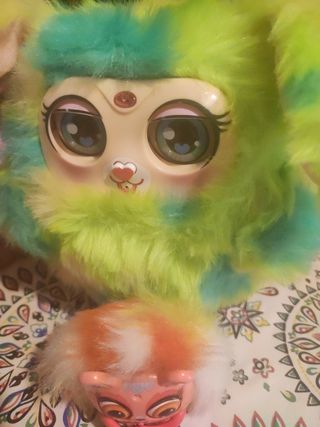 Mamá furby