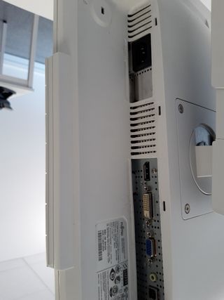 Monitor fujitsu LCD B23