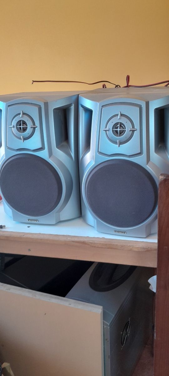 Altavoces aiwa