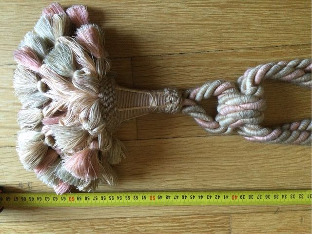 Ambrasse per tende rosa e beige