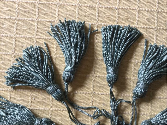 Set di 10 nappine piu 5 metri nastro di raso