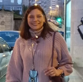 Niñera. Cuidado atencion niños y adolescentes