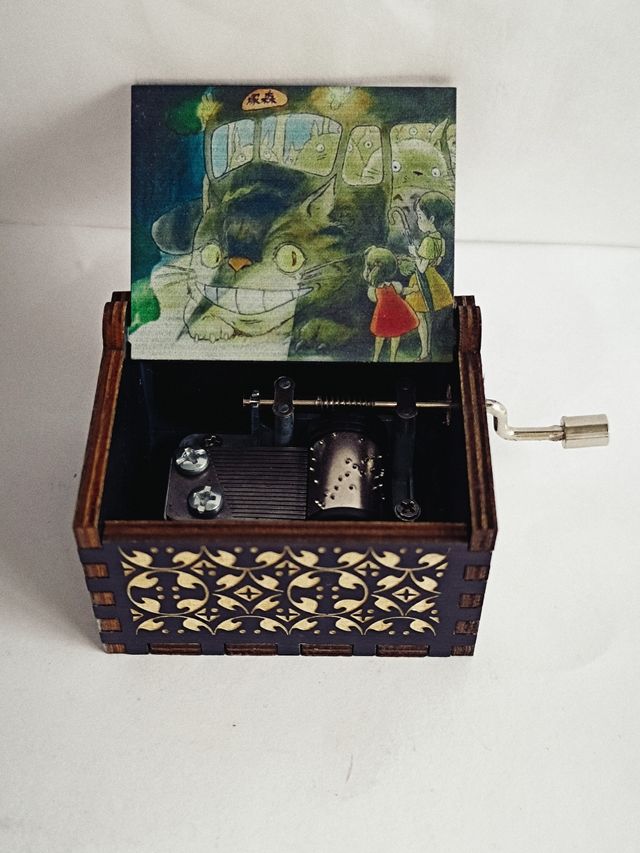 Cajita musical de Totoro ref.bus